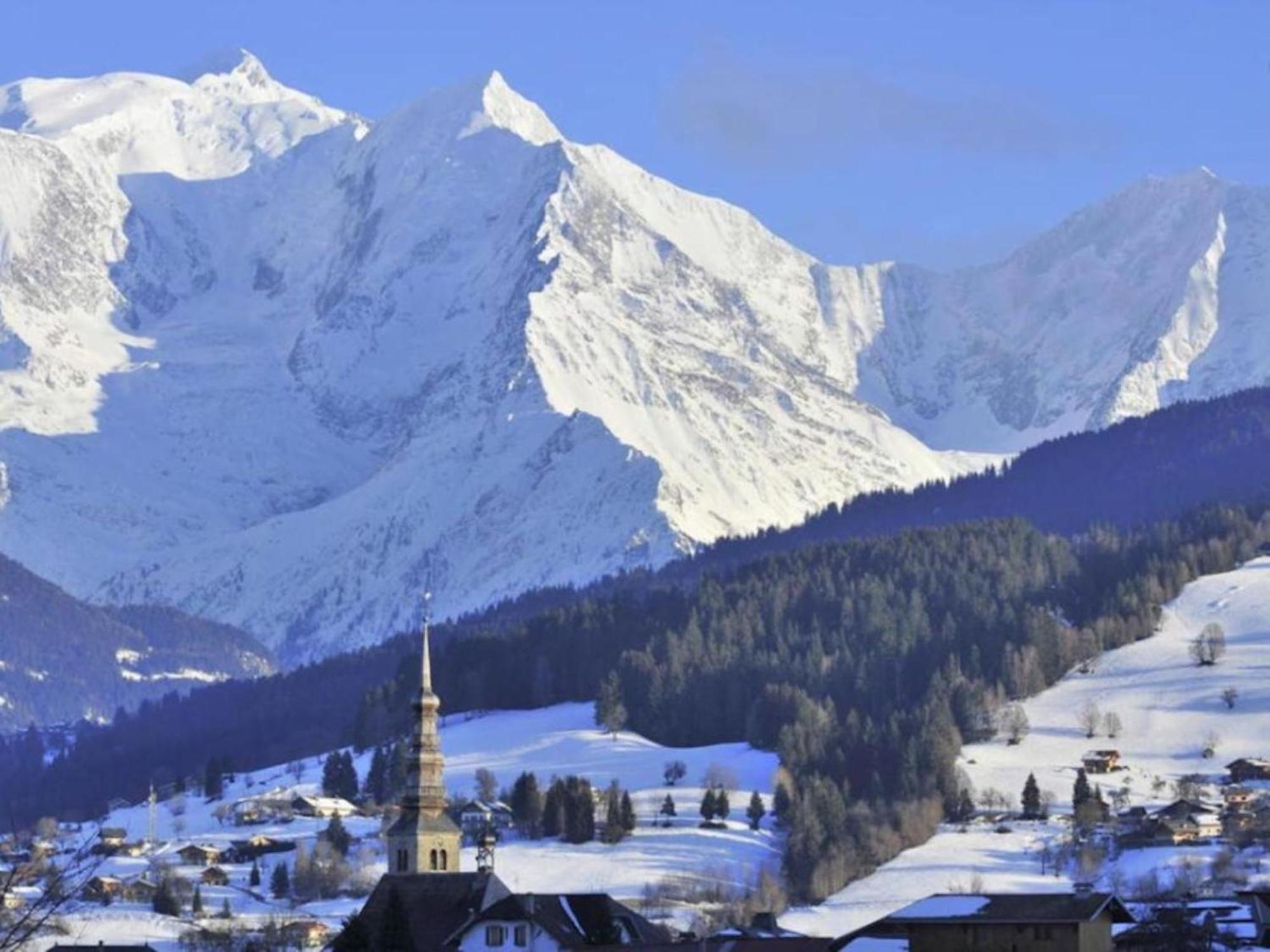 コンブルー Les Aiguilles De Warensアパートホテル エクステリア 写真